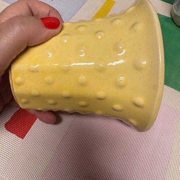 Nelson McCoy hobnail cream yellow 1930's USA 5” Diameter - Picture 11 of 16